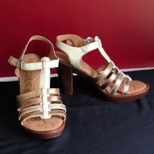 NWOT Born size 9 leather high heel sandals